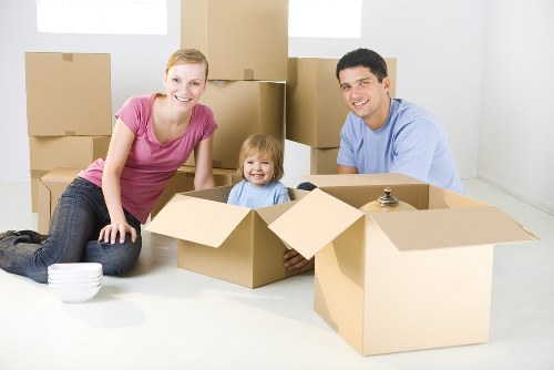 Removals and storage in Canary Wharf for busy urban moves